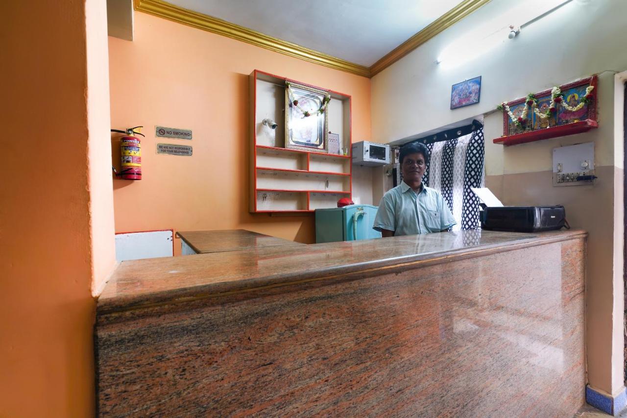 Spot On Sri Sai Lohith Lodge Near Snow World Secundurabad Eksteriør bilde